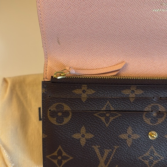 Louis Vuitton Monogram Emilie Wallet Rose Ballerine Pink - Picture 4 of 5